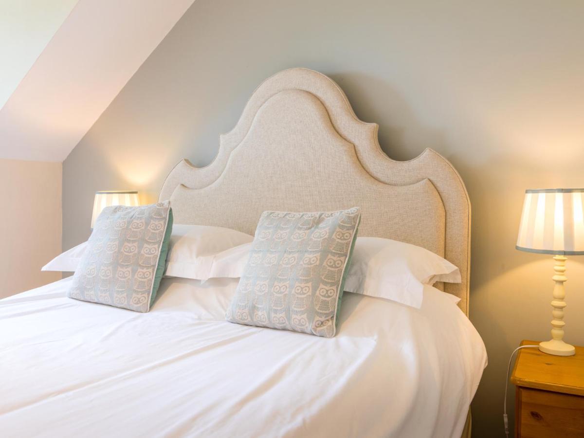 Ellingham Self-Catering Cottages Saint Peter Port エクステリア 写真