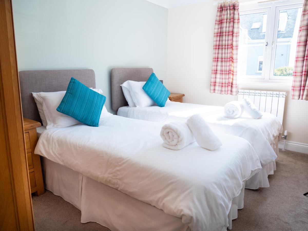 Ellingham Self-Catering Cottages Saint Peter Port エクステリア 写真