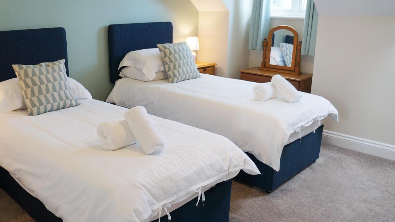 Ellingham Self-Catering Cottages Saint Peter Port エクステリア 写真