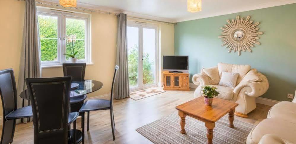 Ellingham Self-Catering Cottages Saint Peter Port エクステリア 写真